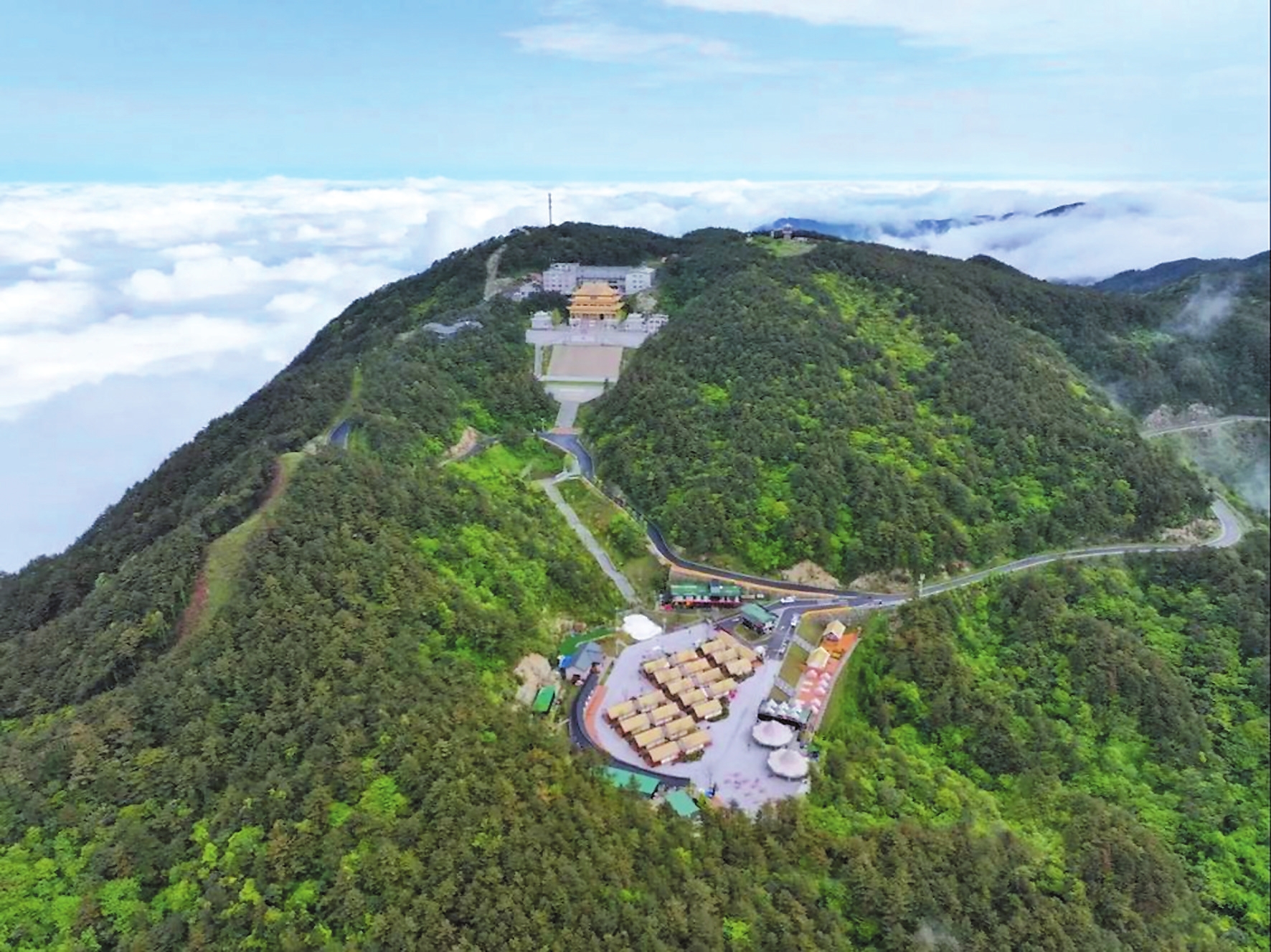 从“靠山吃山”到“养山富民” ——平江县绿色转型的实践与答卷