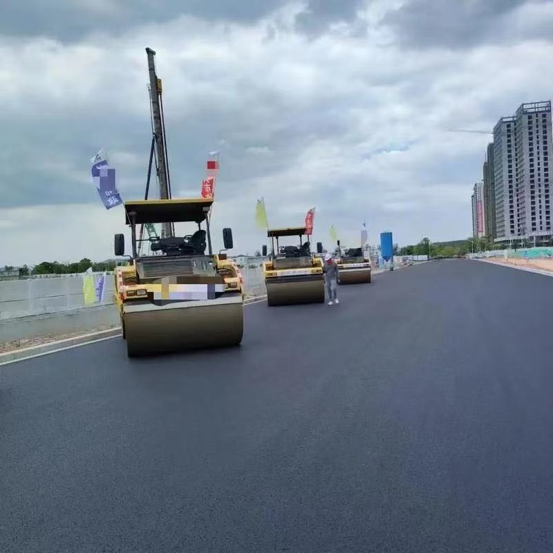 g353君山区洞庭湖大桥西至建新间堤公路工程项目施工安全告知书