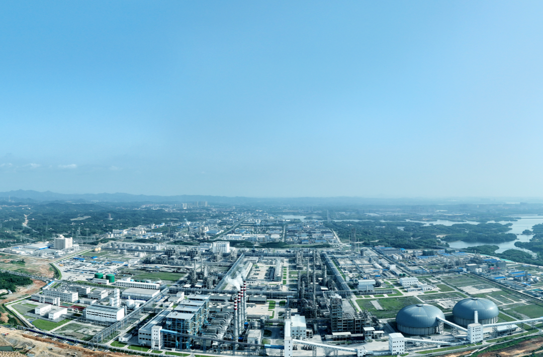 湖南石化科技创新优化提升己内酰胺产业链运行水平