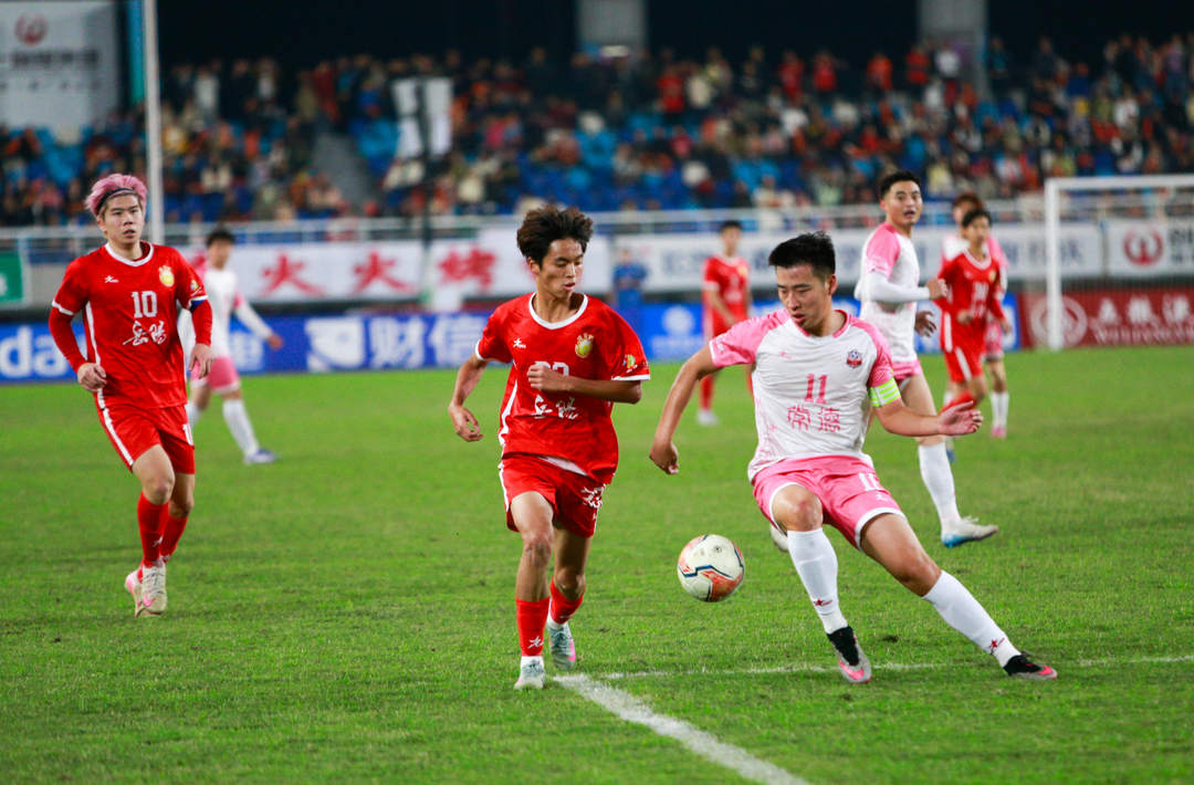 喜糖 进球！岳阳笑傲“湘北德比”