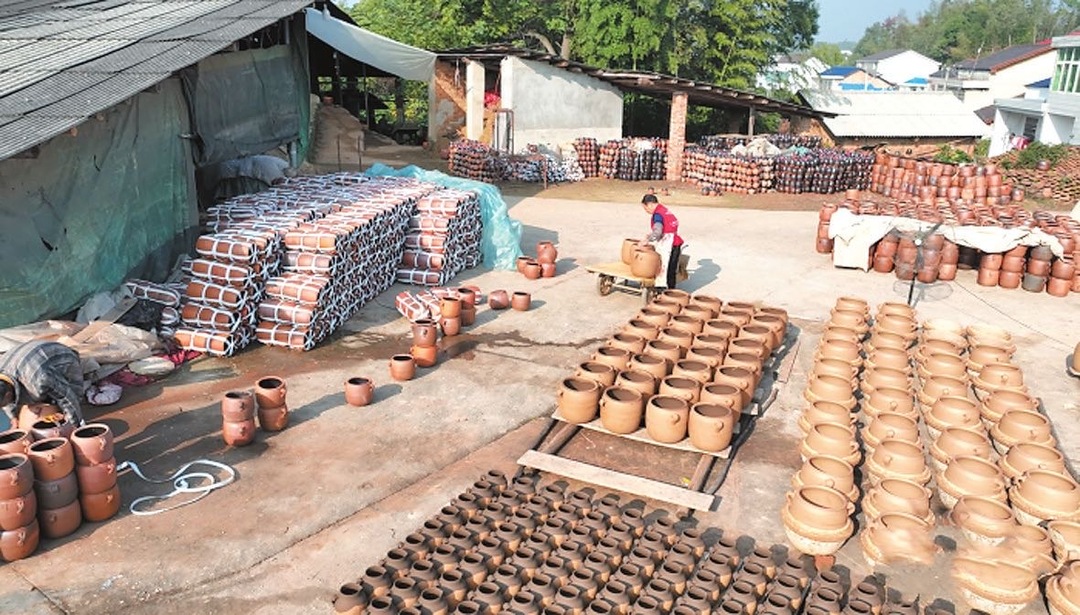 窑火不熄 汨罗土陶的千年回响