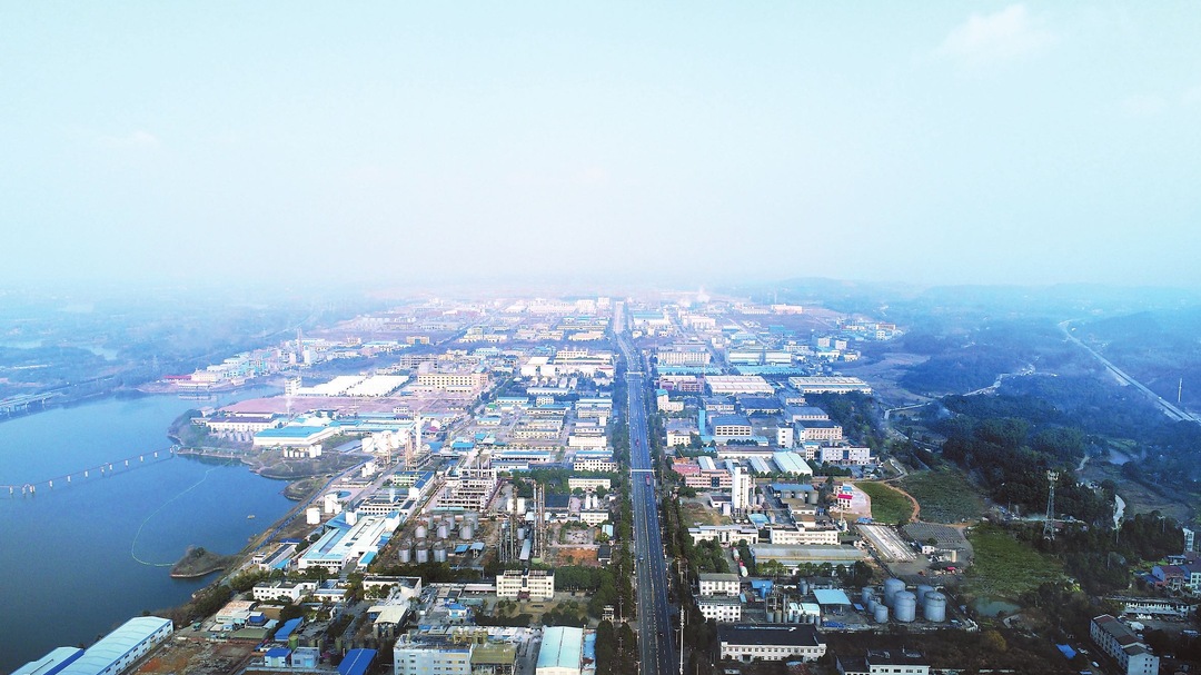 打通中试“梗阻”岳阳现代石化“破冰”前行